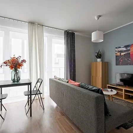 Golden Apartments/op32 Apartment *